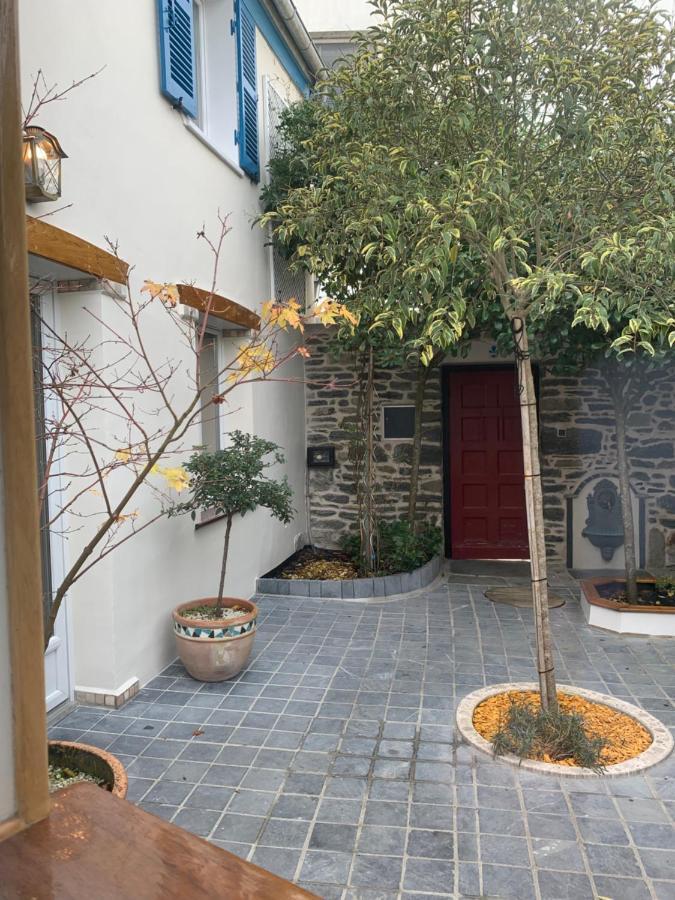 Aux Vieilles Murailles • Charmante Maison & Cour Morlaix Exterior foto